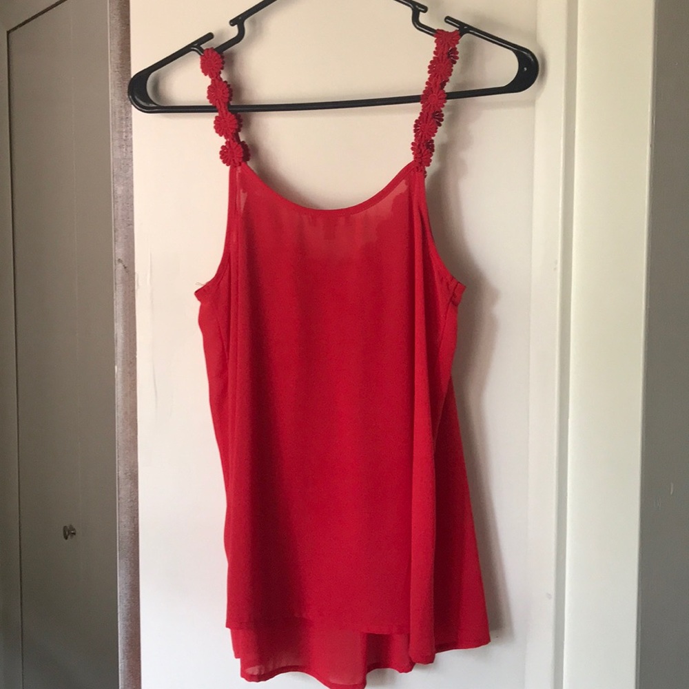 Red Flower Tank - Picture 3 of 6